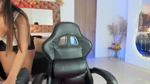          online show from August 1, 1:13 pm