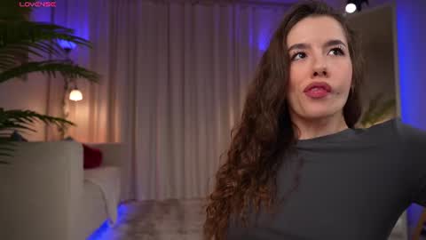Amy  online show from July 11, 2:38 am