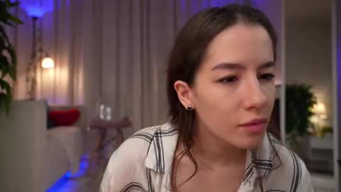 Amy  online show from June 20, 2:40 am