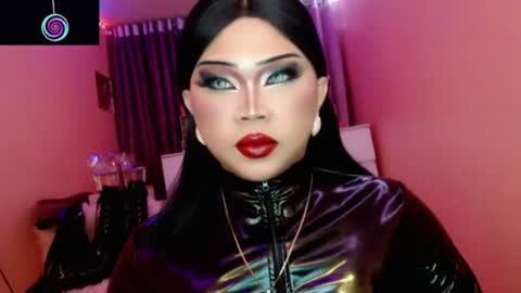 Queen Mireska online show from July 29, 5:02 pm