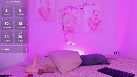 AmiiClark  online show from July 28, 7:39 pm