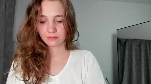 Emily online show from May 5, 8:58 pm