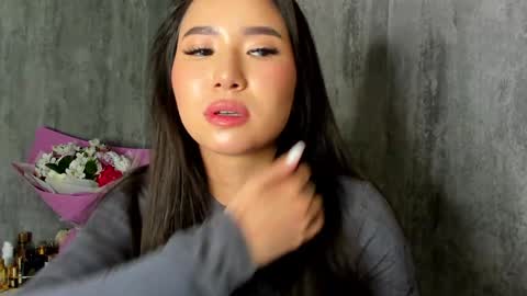 Snapshot of amina_artin chatting on December 31, 12:46 pm Amina online show from December 31, 12:46 pm