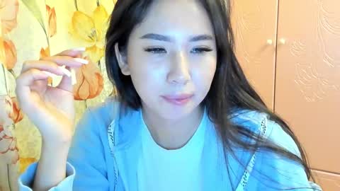 Snapshot of amina_artin chatting on September 28, 7:12 pm Amina online show from September 28, 7:12 pm