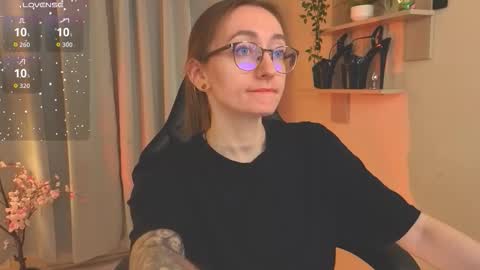 Amina online show from March 22, 12:42 pm