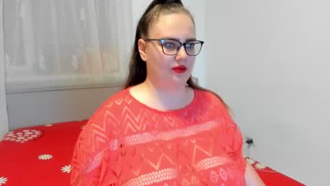 Amira Vyxen online show from July 17, 7:27 pm