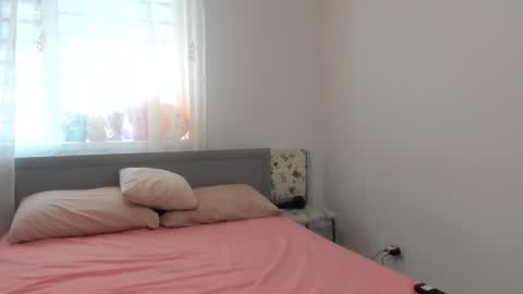 Amira Vyxen online show from July 8, 8:51 am