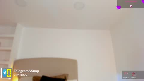 AMMY online show from October 23, 7:37 pm