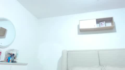 ammy_velez online show from September 15, 7:37 pm