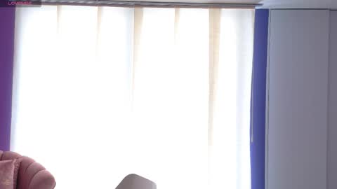    online show from January 14, 3:31 pm