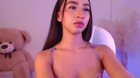Snapshot of amonet_x chatting on September 26, 10:34 am Sophi online show from September 26, 10:34 am