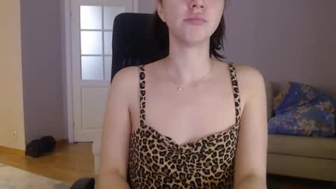 miss unforgettable online show from February 18, 4:14 pm