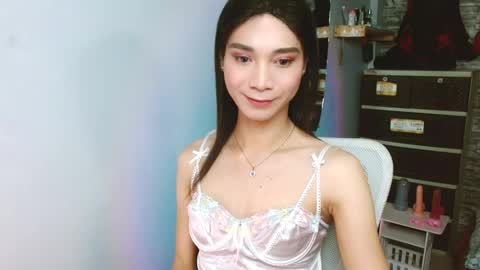 Tina online show from December 16, 5:08 pm