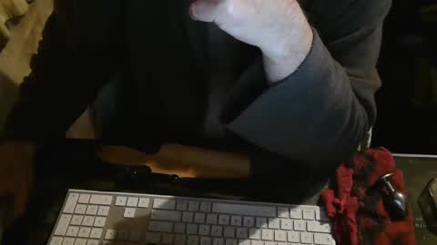 amslave4f online show from February 8, 8:20 am