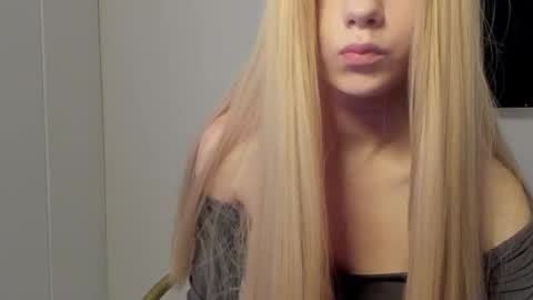 amy1_1 online show from October 6, 7:37 am