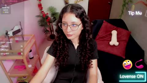 amy_adammss online show from June 2, 2:52 pm