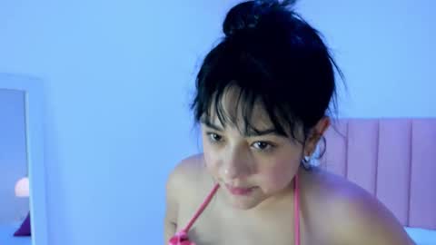 Snapshot of amy_ferreira chatting on October 13, 3:08 am Aleja online show from October 13, 3:08 am