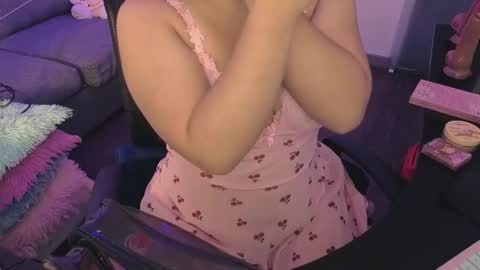 Amy Hoy69 online show from April 29, 3:00 am