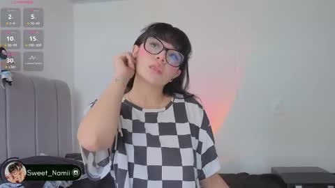 Hello I am Allison Welcome to my room and let is  have a good time together whith me online show from April 1, 4:15 pm