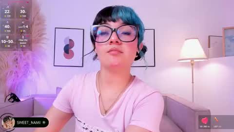 Hello I am Allison Welcome to my room and let is  have a good time together whith me online show from December 5, 11:23 pm
