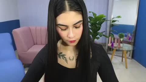 Amy online show from June 25, 6:57 pm