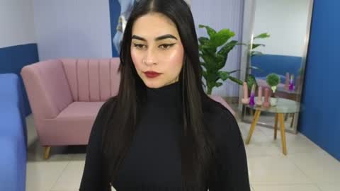 Amy online show from July 4, 7:28 pm