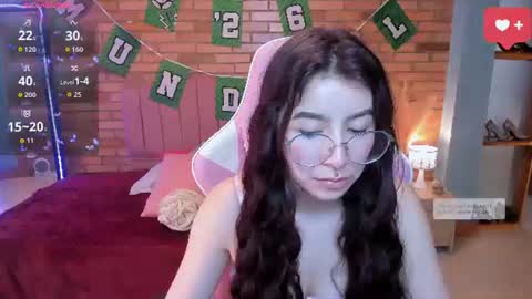 Amy sophia 3 online show from June 25, 11:37 am