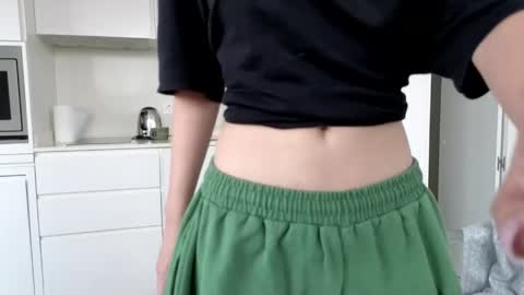 girl next door named Amy online show from May 2, 3:51 pm