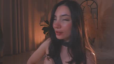 Amy Armstrong online show from September 11, 12:12 am