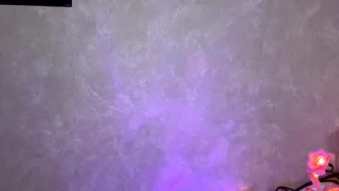 Milou online show from November 23, 5:11 pm