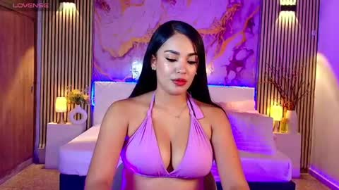 amyjohnsonn online show from July 13, 7:45 am