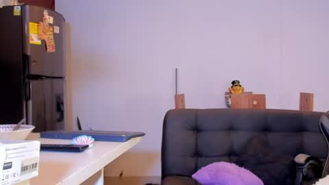 Amy online show from June 26, 6:13 pm