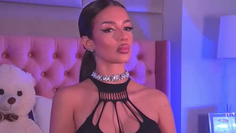 Snapshot of amyra_moon chatting on October 2, 3:38 am Amyra online show from October 2, 3:38 am