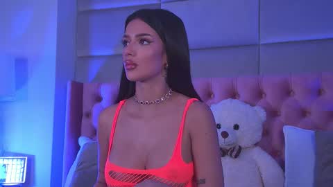 Snapshot of amyra_moon chatting on October 11, 4:28 am Amyra online show from October 11, 4:28 am