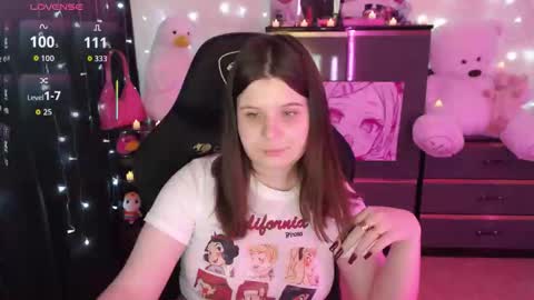 amyvibes online show from October 8, 1:13 am