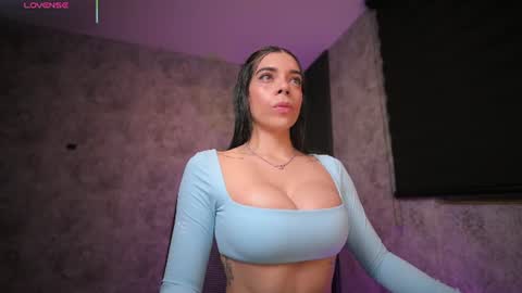 AMY WALKER online show from June 27, 9:59 am
