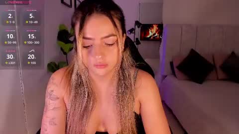    online show from June 26, 9:59 am