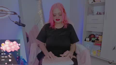 Collinns online show from February 15, 6:06 pm