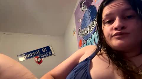 an_e333 online show from November 12, 8:55 pm