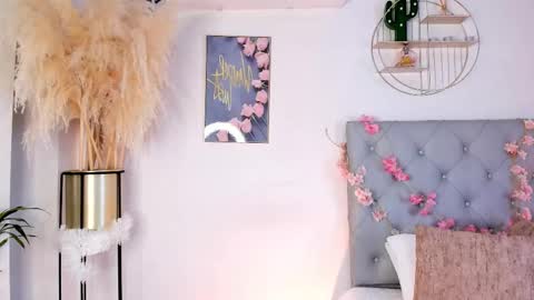 ana_grecco online show from March 9, 9:30 pm