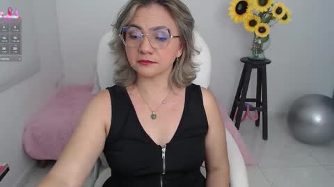  Ana  online show from September 22, 12:59 am