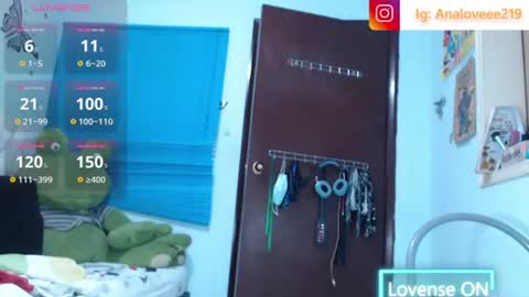Ana lopez - Cameltoe girl  online show from July 28, 2:09 am