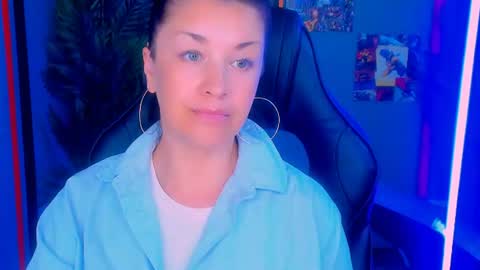 Ana online show from July 21, 10:39 am