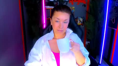Ana online show from July 3, 10:31 am