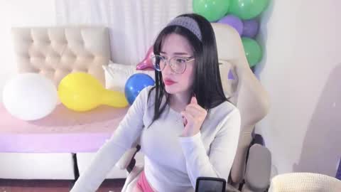 Im anna but you can call me as you want online show from October 28, 11:06 pm