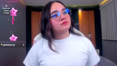 Snapshot of ana_taylor2 chatting on February 24, 8:58 pm Ana online show from February 24, 8:58 pm