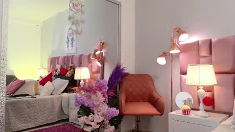anaa_bellaa online show from July 24, 12:46 pm