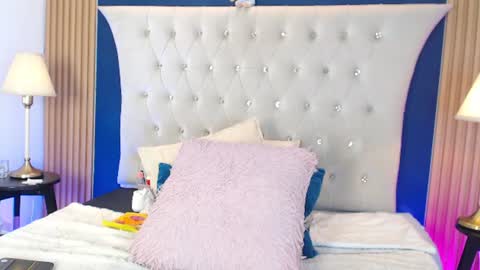 Ana Moon  online show from July 3, 5:12 am