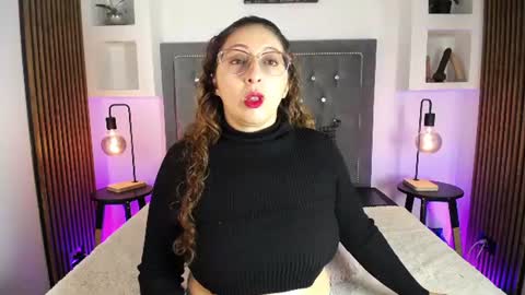 Ana Moon  online show from July 14, 5:01 am