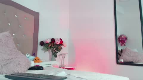 Ana Moon  online show from February 3, 6:33 am